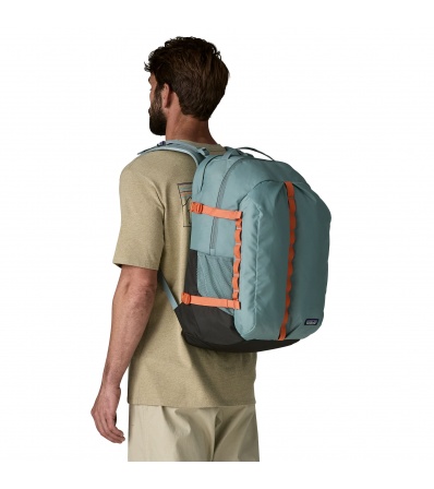 Patagonia Refugio Daypack 32L